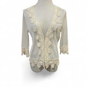 ISSI Cream Lace Detail top